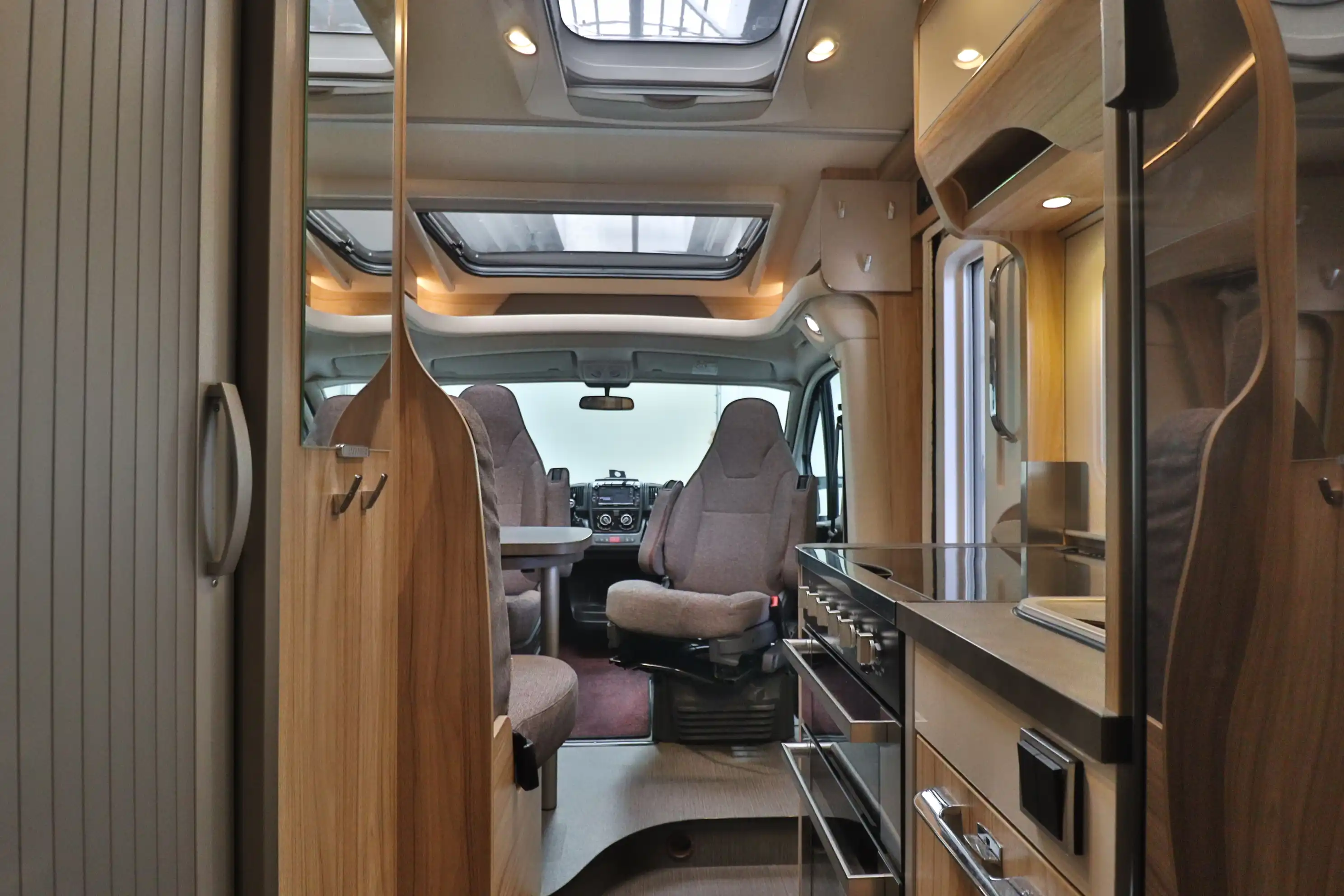HYMER-ERIBA Exsis T 474